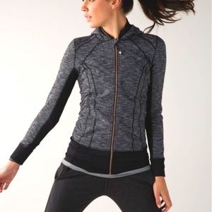 LULULEMON • Daily Practice Hooded Jacket